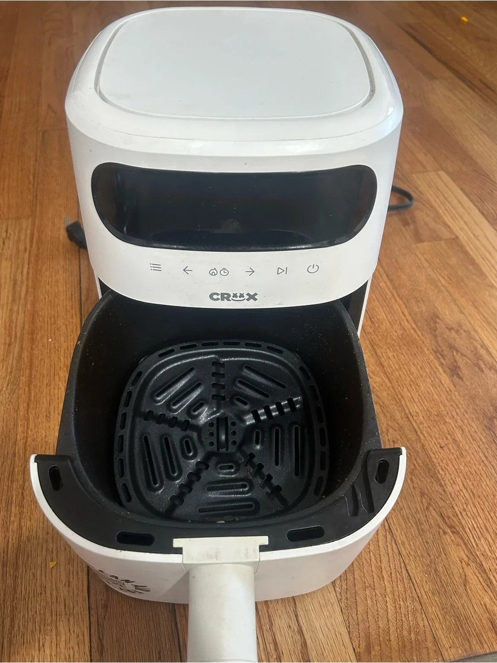 CRUX White Digital Air Fryer 3.0 QT Touch Screen